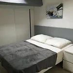 Ange شقة *